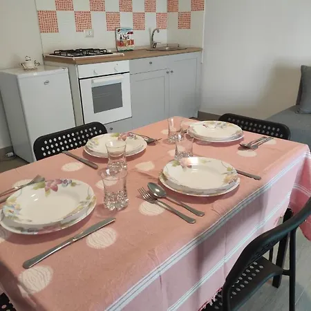 La Casa In Riva Al Mare 公寓