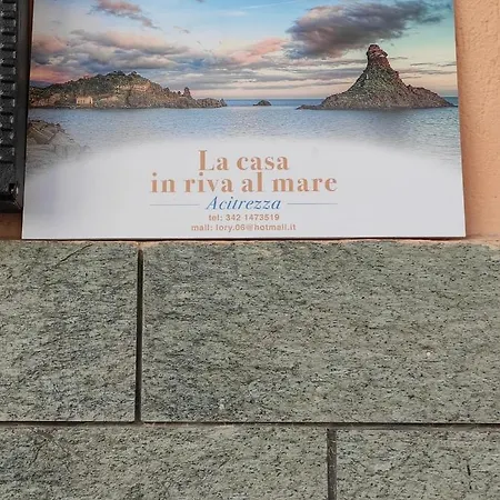 La Casa In Riva Al Mare 公寓